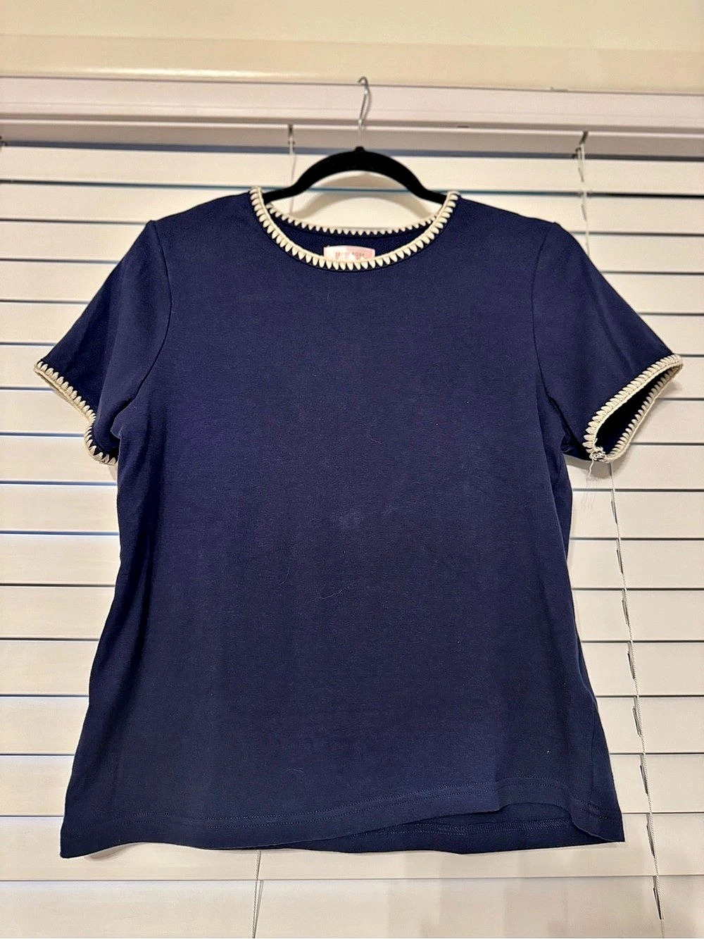 Teddi Rose Navy Cream Contrast Stitch Top Size M Coastal Preppy
